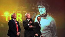 Сеп Майер обърна гръб на Байерн: Подкрепям Нойер!