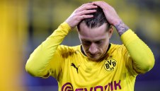 Капитанската лента тежи на "Ролс"-Ройс