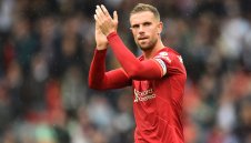 Капитанът на Ливърпул се разбра с ръководството за нов договор