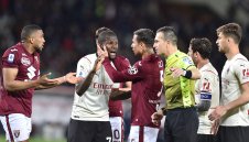 Титлата се изплъзва, Милан с втора поредна издънка