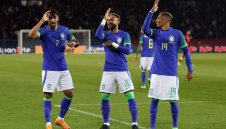 Неймар закъсня за тренировката на Бразилия