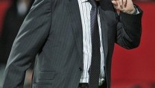 Легенда на Пул се нахвърли на Сър Алекс