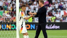 Кимих става капитан на Германия