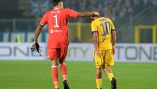 Калдара наниза гол №500 във вратата на Буфон 