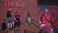 Ливърпул няма да лежи на стари лаври