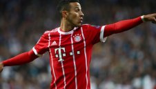 Реал със свиреп удар по Барса: "Кралете" вадят 50 млн. за Тиаго Алкантара от Байерн