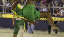 Сенаторът Ромарио ще става и президент на клуб