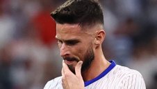 Жиру: „Лил вероятно ще бъде последната спирка в кариерата ми“