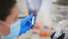 Лошо: 4572 в болница с COVID-19, новите болни за последните 24 часа са 909