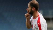 Барса готви много изненадващ трансфер, на път е да привлече ветерана Бранислав Иванович