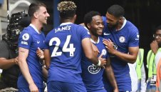 Джеймс троши рекорд по заплата в Челси