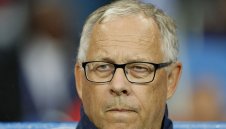 Лагербак: От такива мачове може само да се учим