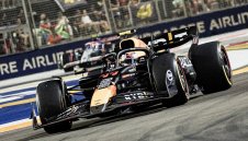 В Ред Бул се надяват, че новият "магически" под ще реши проблемите