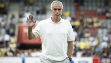 Моуриньо със сърцераздирателно писмо до феновете