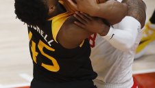 Донован Мичъл поведе Юта към триумф над Клипърс