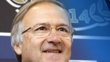 Левски търси треньор от чужбина