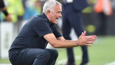 Моуриньо: Казах на играчите, че се срамувам от тях