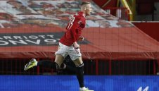 Мактомини продължава да блести за Червените дяволи