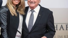 Блатер не иска световното в Катар да бъде през януари