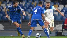 Руни обяви Хари за легенда на Англия