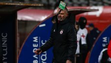 Стойчо показа достойнство! Извинил се на съдиите за избухването си