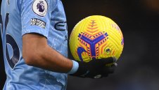 Бум на коронавирус! Висшата лига е пред спиране