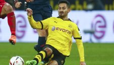 Дортмунд задържа Гюндоган с пачки