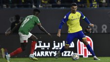 Слаб Роналдо дебютира с победа за Ал Насър, бразилец го засенчи