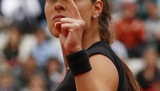 Хубавата Ана на полуфинал в Париж