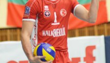 Казийски бе избран за най-добър посрещач в Шампионската лига