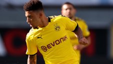 Санчо отдъхва с мацка в Ибиса + СНИМКИ