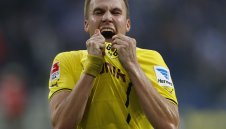 Уринирането в хотела излезе солено на Гроскройц