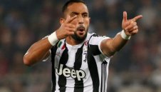 Алегри: Бенатия иска да зареже "старата госпожа"