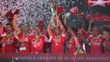 Бенфика удари Порто и грабна Суперкупата 