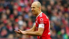 Де Бур към Робен: Пенсионирай се в Байерн