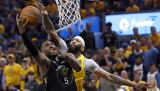 Езерняците нанесоха първия удар срещу Голдън Стейт