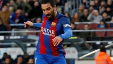 Арда не иска в Китай, но Барса го маха при торба с пари на масата