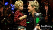 Нийл Робъртсън отново покори Обединеното кралство