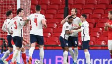 При провал с Халанд: Барса привлича английски национал