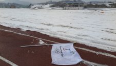 Оплакванията започнаха: Снегът в Пьончан е като стиропор