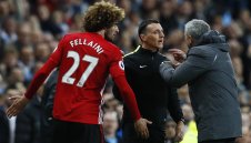 Фелаини превъртя, вижте какво причини на Агуеро + ВИДЕО