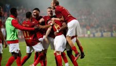 Грешно хвърлени торби с пари! ЦСКА продължава да плаща за менте