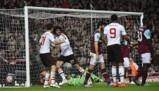 Юнайтед хапе най-лошо, когато е ранен! "Червените дяволи" са на 1/2-финал за ФА Къп + ВИДЕО