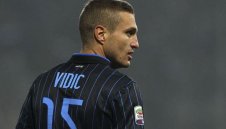 Видич аут за 6 месеца?