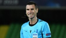 Голям престиж: Българин ще свири дербито на Гърция