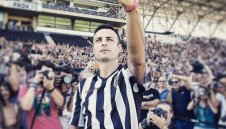 Бербо е най-голямата звезда в Гърция!