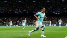 Шави: Има ли някой, който не харесва Лаутаро?