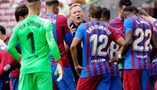 Барса трепери: Куман няма стрелци за Байерн