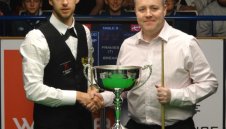 Хигинс и Тръмп се изправят рано-рано един срещу друг в София