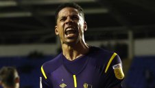 И без Руни Овните докопаха нова точка